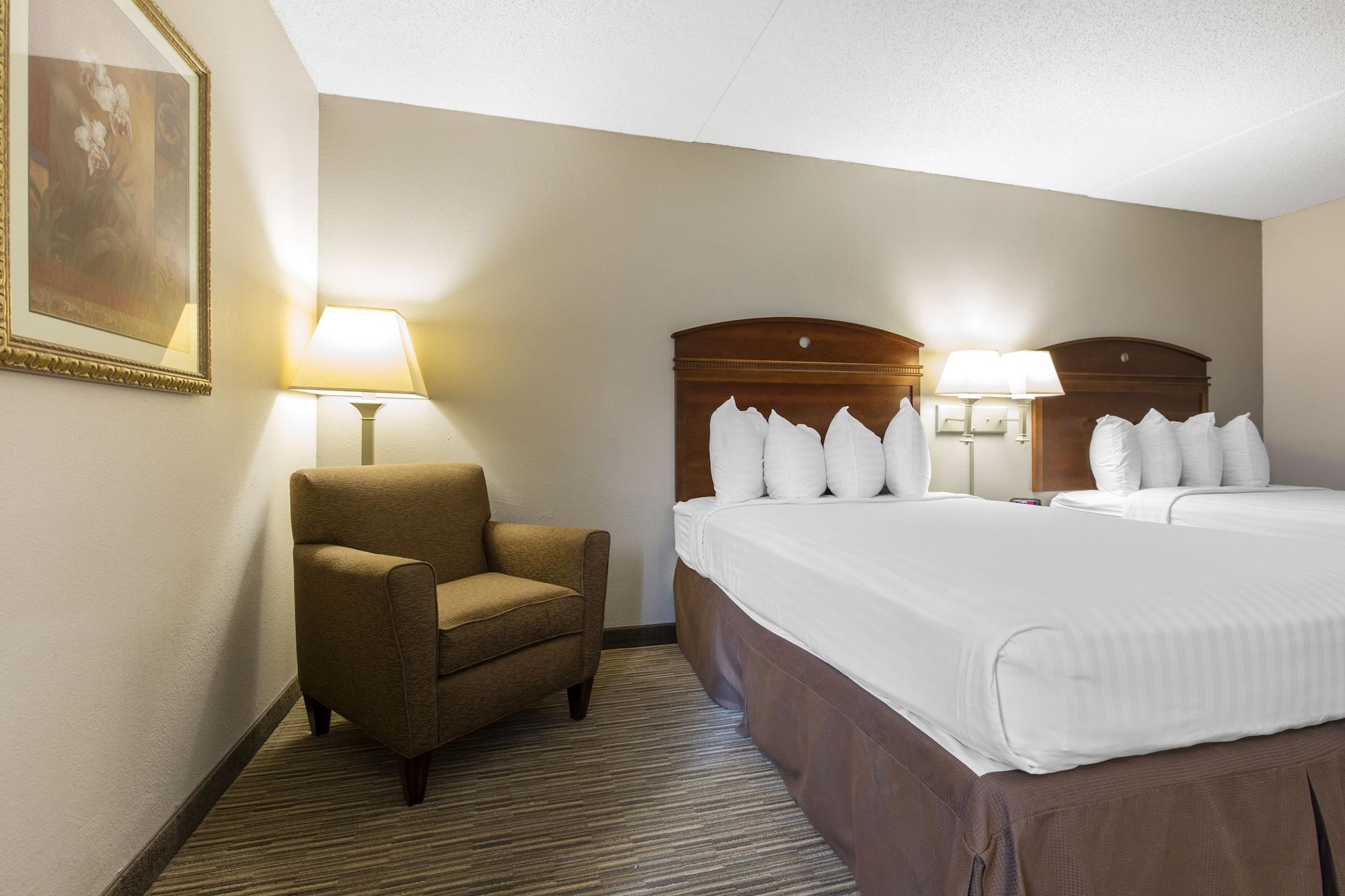 Greenstay Hotel & Suites Central Springfield Exterior photo