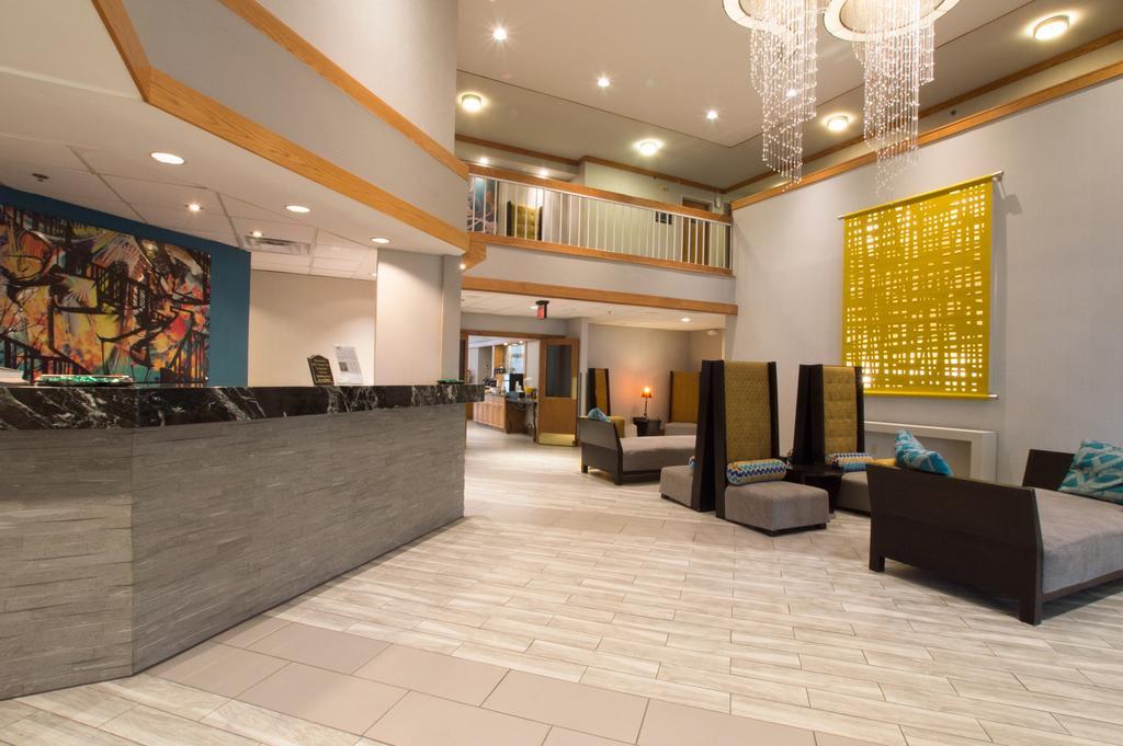Greenstay Hotel & Suites Central Springfield Exterior photo