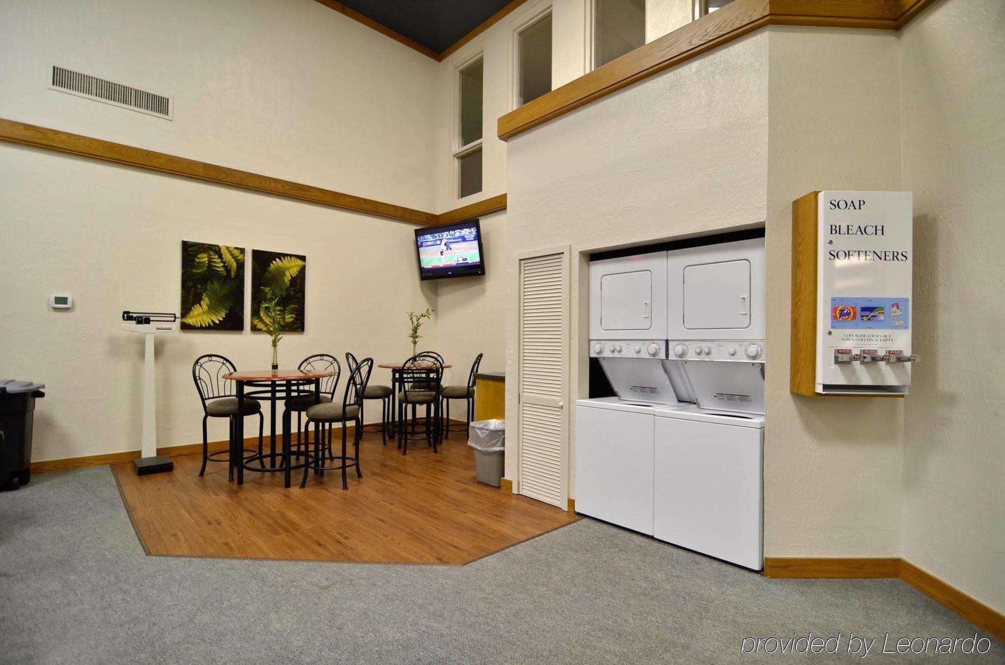 Greenstay Hotel & Suites Central Springfield Facilities photo